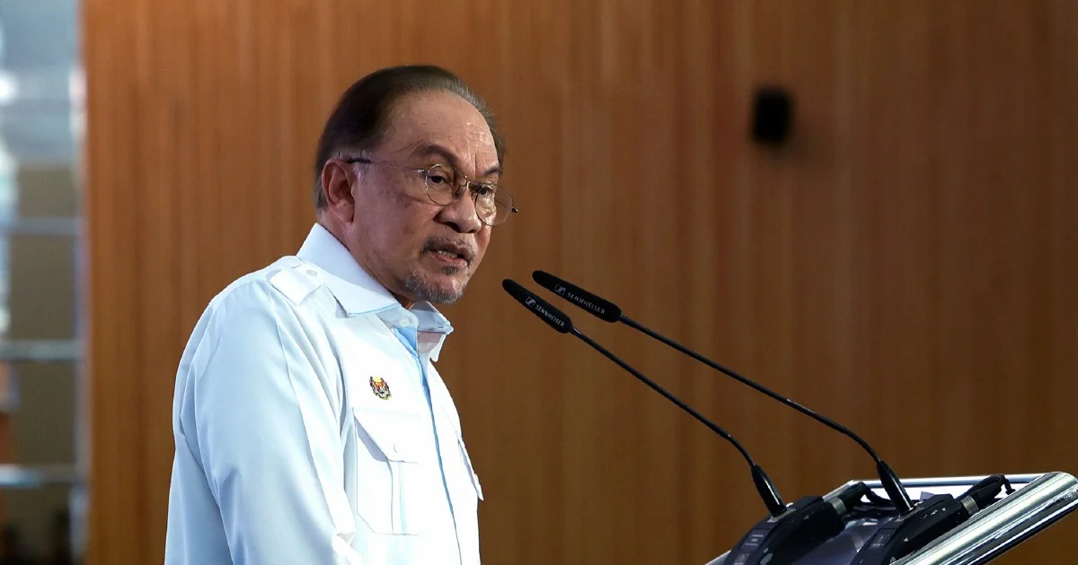 Anwar Rebuffs Claims of Unequal Federal Development Funding to States