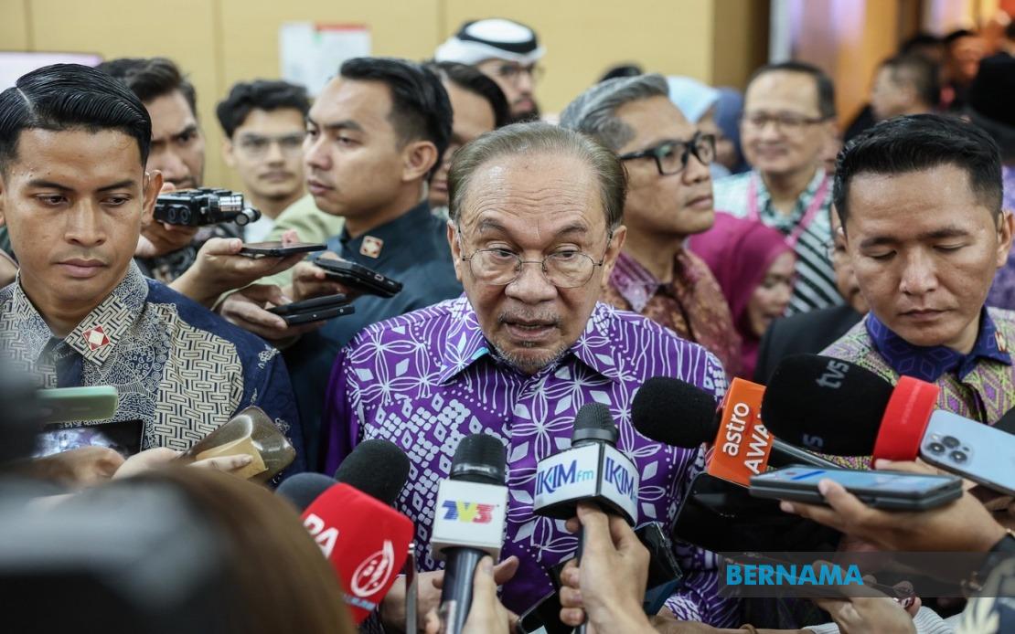 Economic Growth Must Serve Humanity, Not Vice Versa, Says PM Anwar