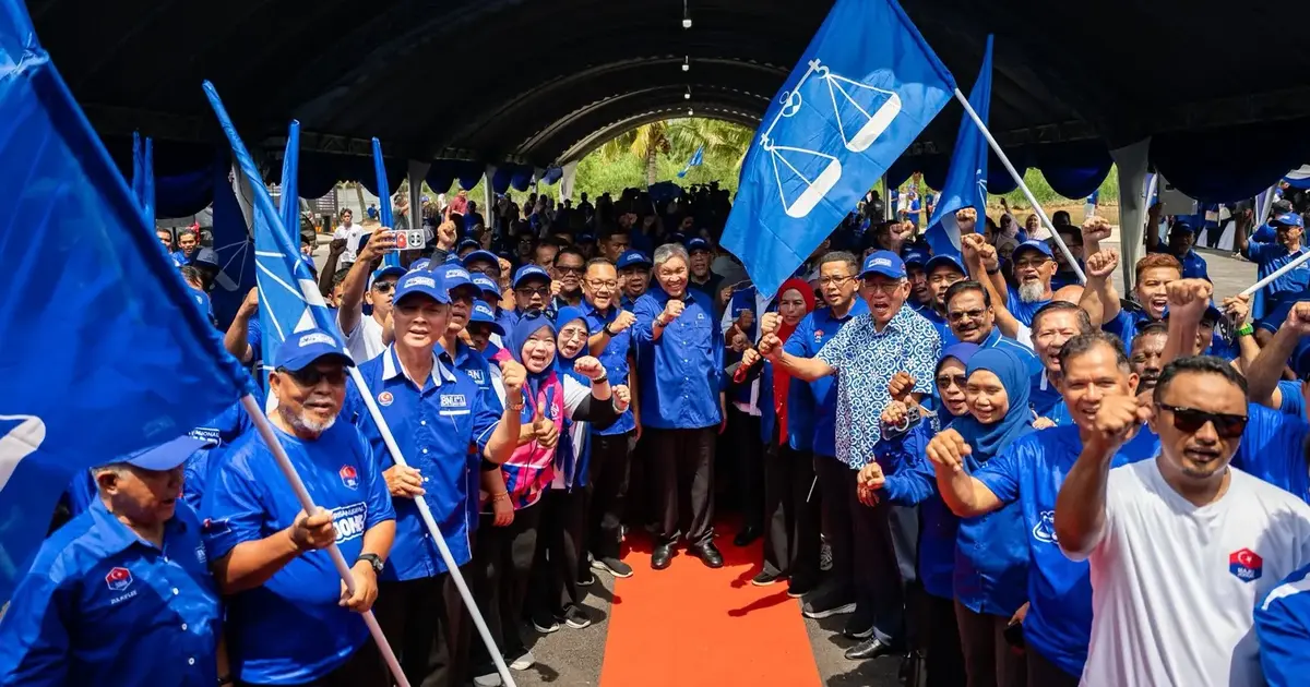 Zahid Banks on PAS Support to Deliver 56 BN Wins in Coming Election