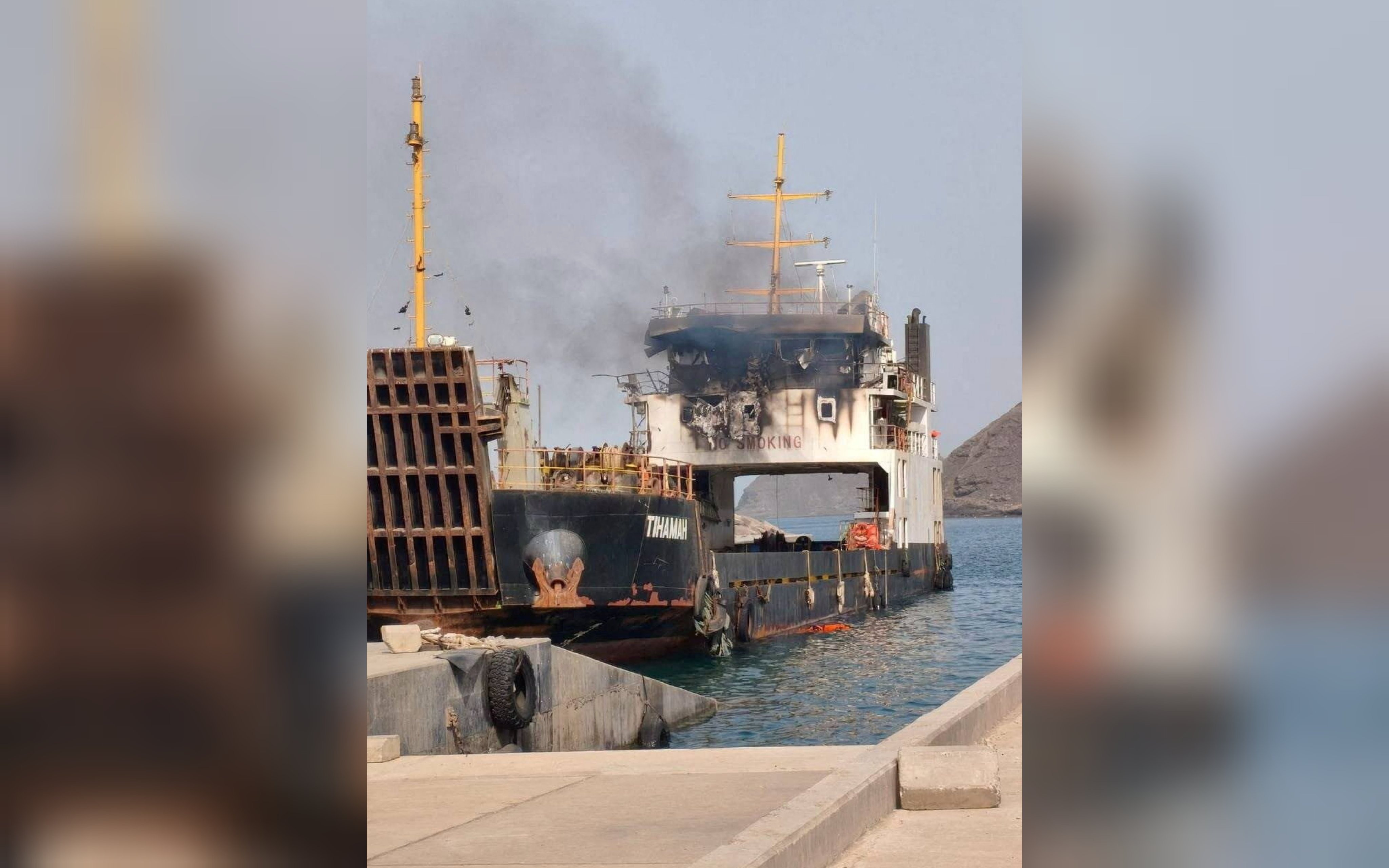 Six Dead in Houthi Missile Attack on Food Supply Vessel in Red Sea