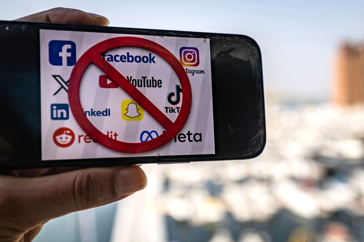 UAE Joins Global Push to Ban Social Media for Under-15s, Tightening Digital Controls