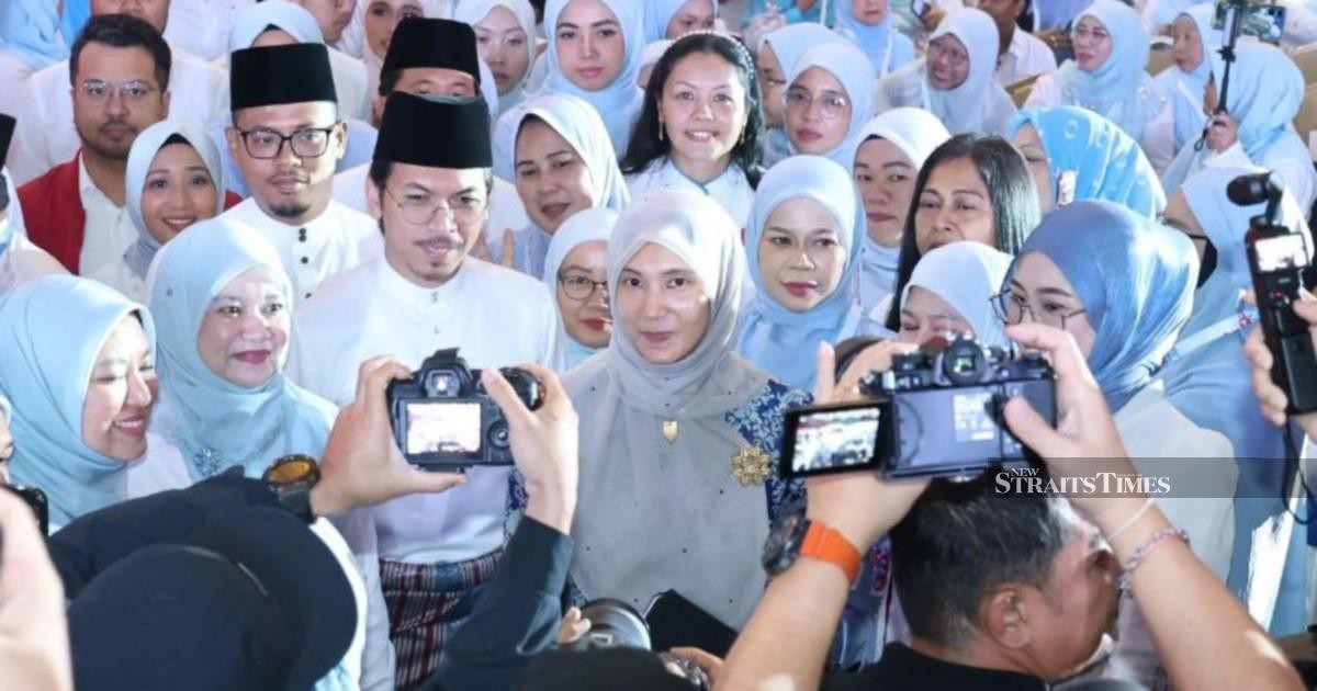 PKR Must Stamp Out Internal Factions, Warns Nurul Izzah