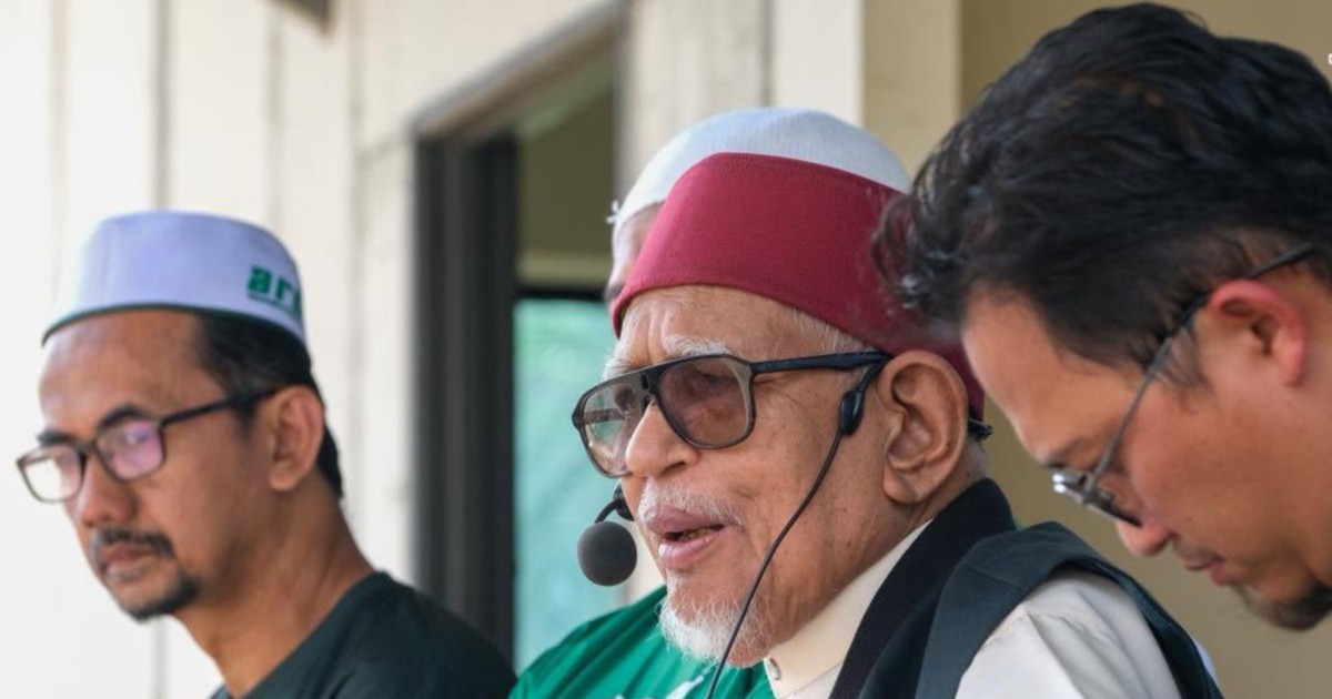 PAS Chief Hadi Pitches Malay-Muslim Unity Bloc Spanning Umno, MCA and MIC
