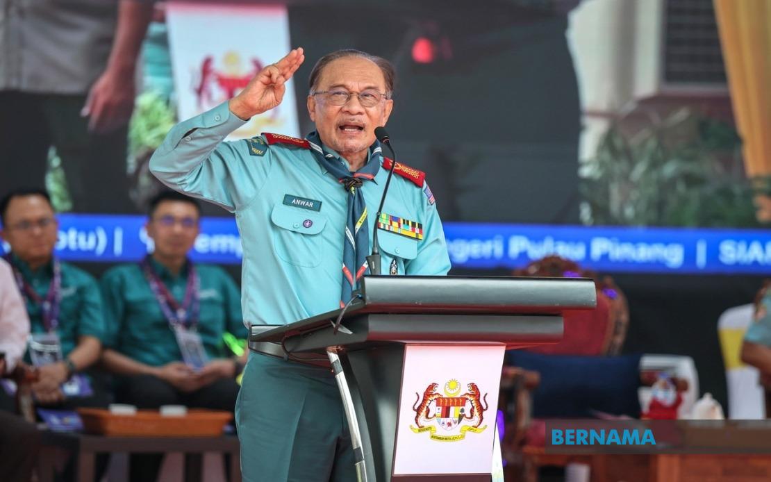Youth Must Balance Progress With Values, Says Anwar at Scouts Jamboree