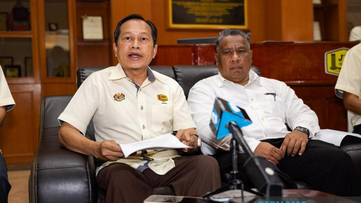 Tree Safety on Federal Roads: JKR Clarifies Role as Local Authorities Take Lead