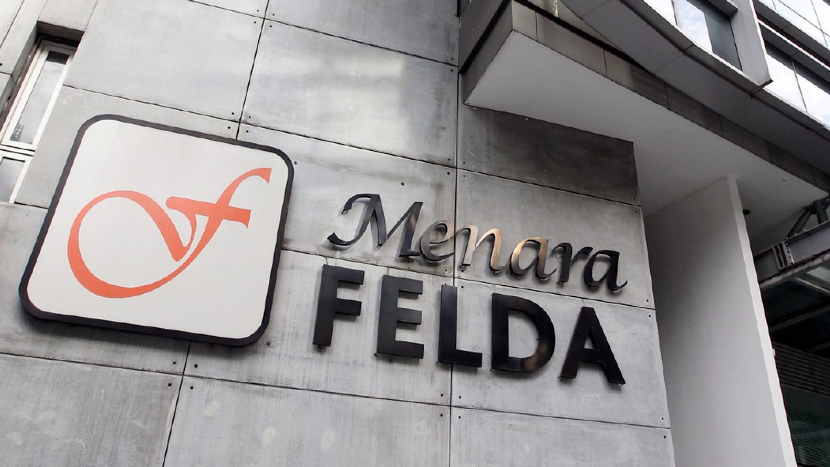 Anwar to table Felda second-home policy paper within a month
