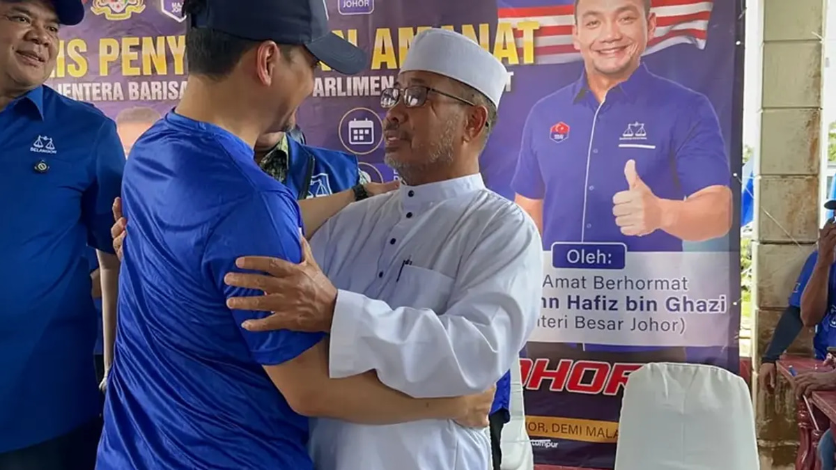 Onn Hafiz 'Touched' as PAS Leaders Attend BN Function in Batu Pahat