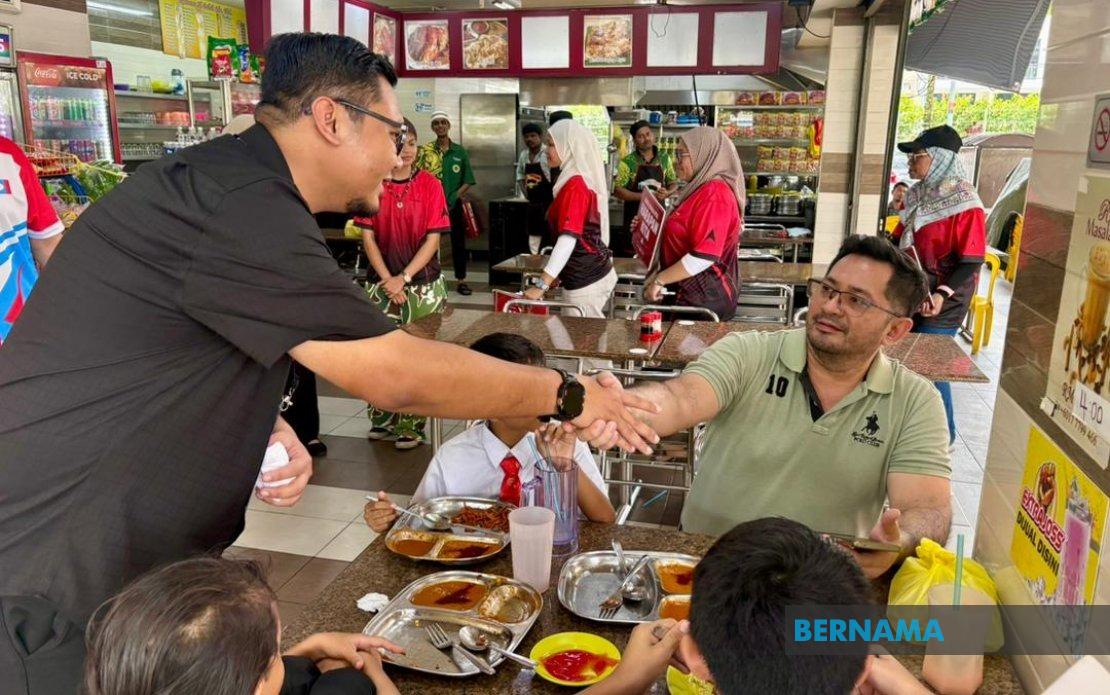 Kempas PH Candidate Pledges Skills Training for SPM Graduates and Healthcare Improvements