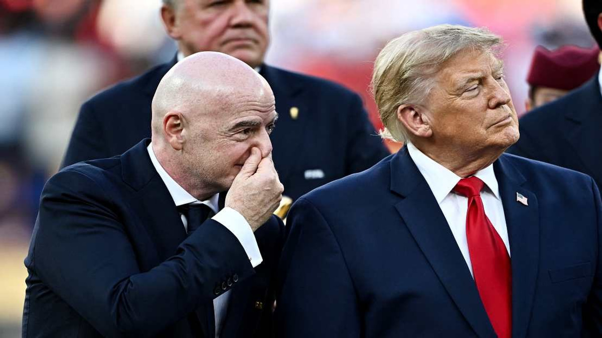 Trump Backs Infantino as FIFA Chief Faces Pressure Over Commercial Rights Deal