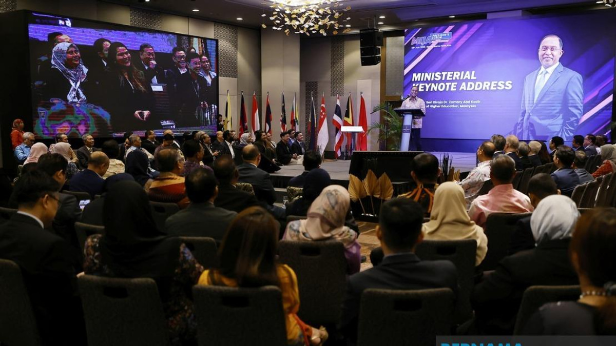 Malaysia Commits to Protecting Academic Freedom and Intellectual Debate, Says Higher Education Minister