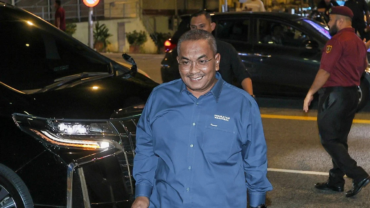 Perikatan Nasional to Field Own Symbol in Johor State Election, Says Sanusi