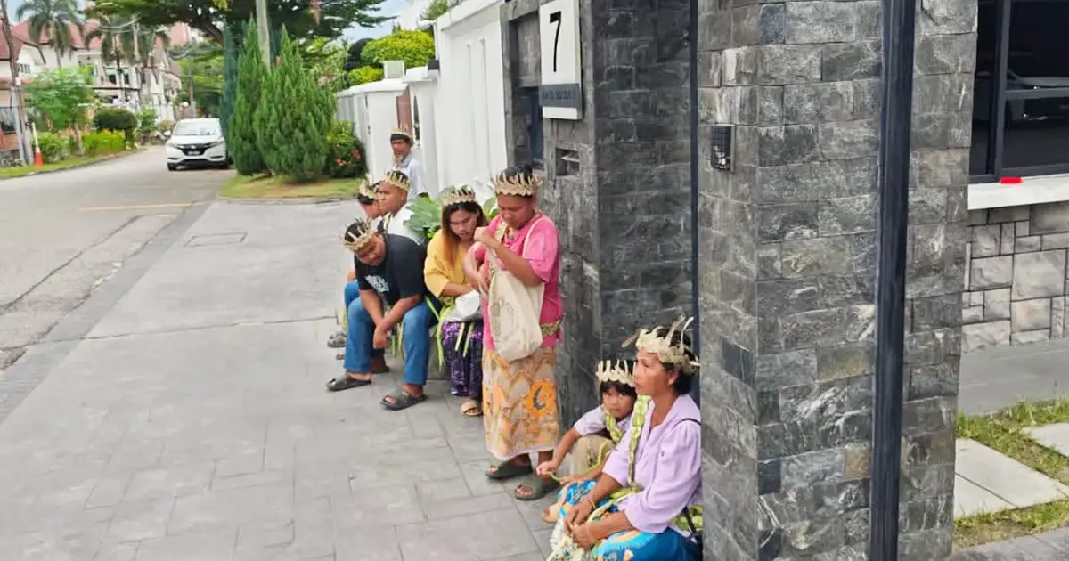 Three Orang Asli Released After Land Dispute Detention, Anwar Says Case Will Be Taken Up With Pahang