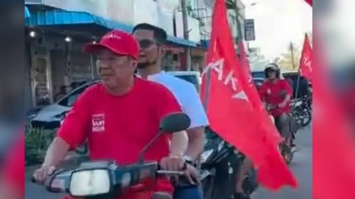 Transport Minister Loke Orders Crackdown on Helmetless Motorcycle Riders Within Pakatan Harapan, DAP