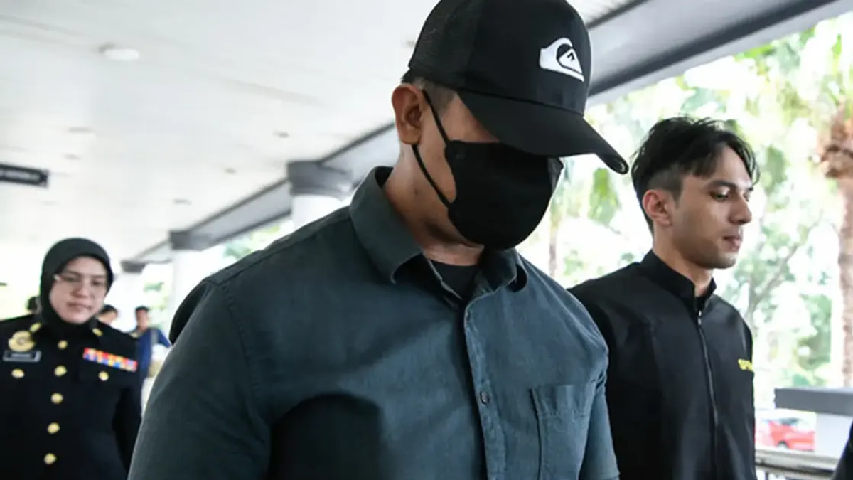 Fire Department Superintendent Charged with Accepting RM11,500 in Bribes