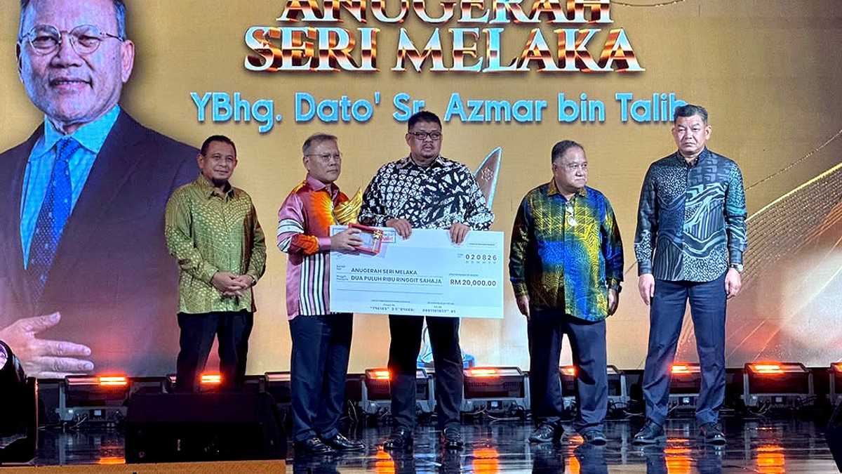 Melaka CM Urges State Talents to Partner with Government, Share Success Stories