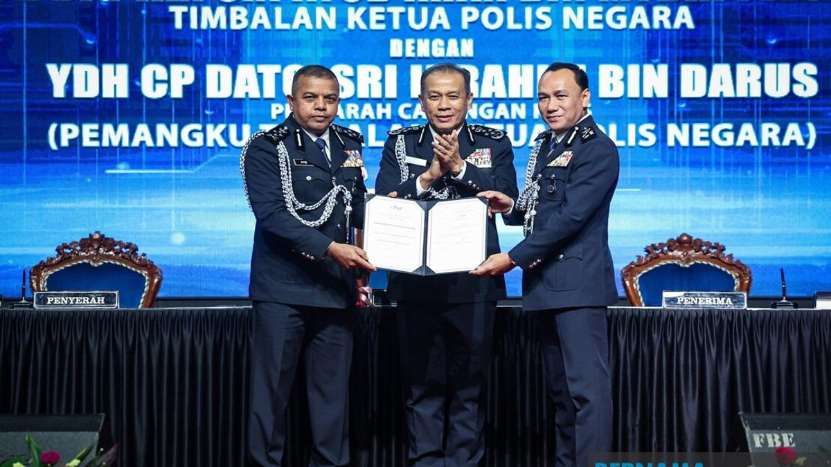 Ayob Khan's 35-Year Police Career Marked by Unwavering Commitment to Rule of Law, Says IGP