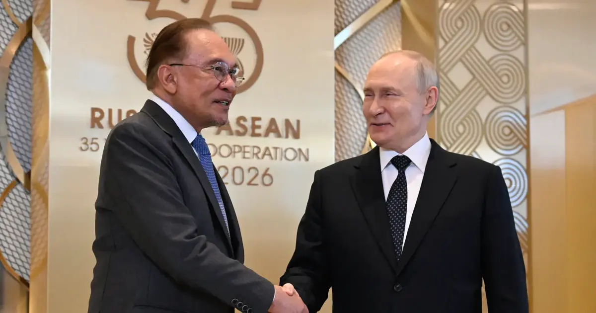Russia Pledges Two Decades of Stable Oil and Gas Supplies to Malaysia