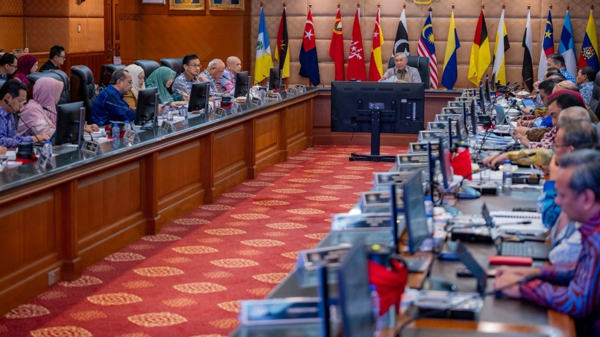 Malaysia Charts Transition Plan for Rice Sector as NACCOL Tackles Cost of Living