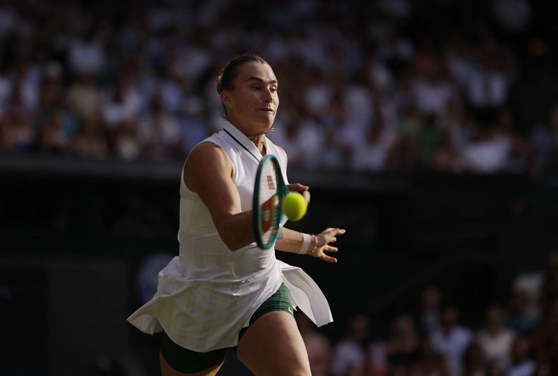 Osaka Stuns Top Seed Sabalenka to Reshape Wimbledon's Women's Draw