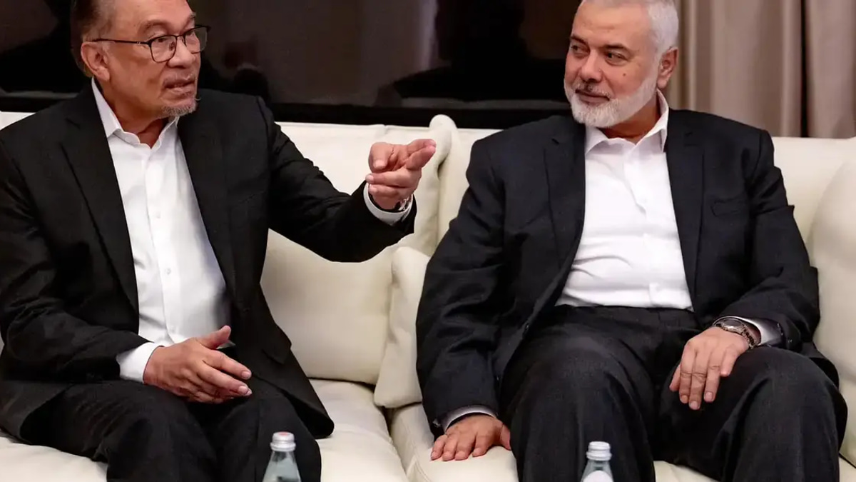 Anwar Dismisses Claims of Hamas Training in Malaysia, Discusses Past Meetings with Trump