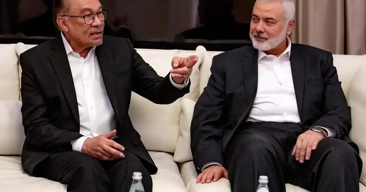 Anwar Dismisses Claims of Hamas Training in Malaysia, Discusses Past Meetings with Trump