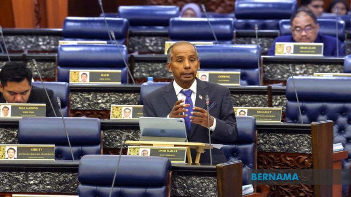 Election Commission Explores Domestic Postal Voting System for All Malaysian Regions