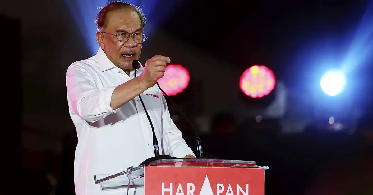 Anwar Urges Political Restraint Over Royal Institution in Negeri Sembilan Campaign