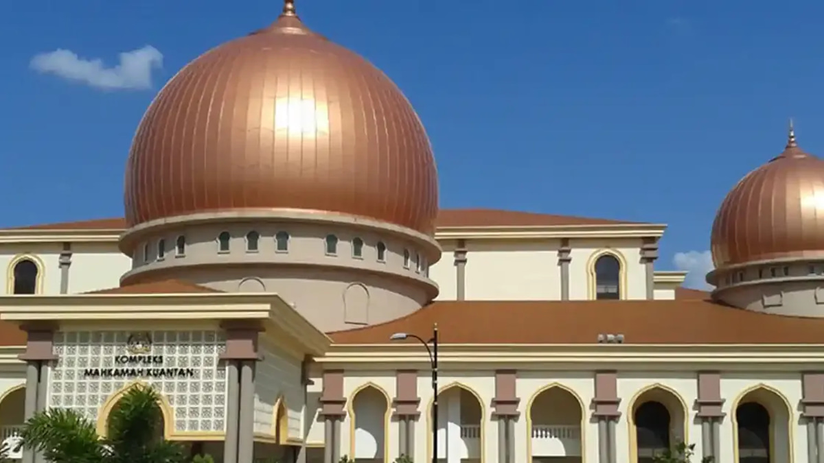 Datuk and Assistant Arrested After Fraudulent Use of Pahang Royal Emblem