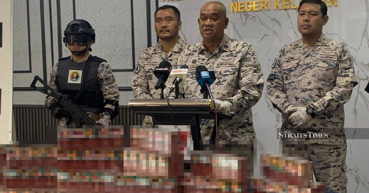 MMEA seizes contraband cigarettes valued at RM212,000 in Kelantan waterway enforcement