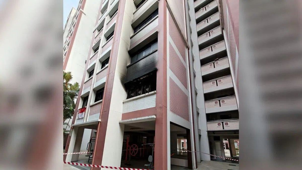 Elderly Man Hospitalised After Bedroom Fire in Singapore's Buangkok HDB Flat