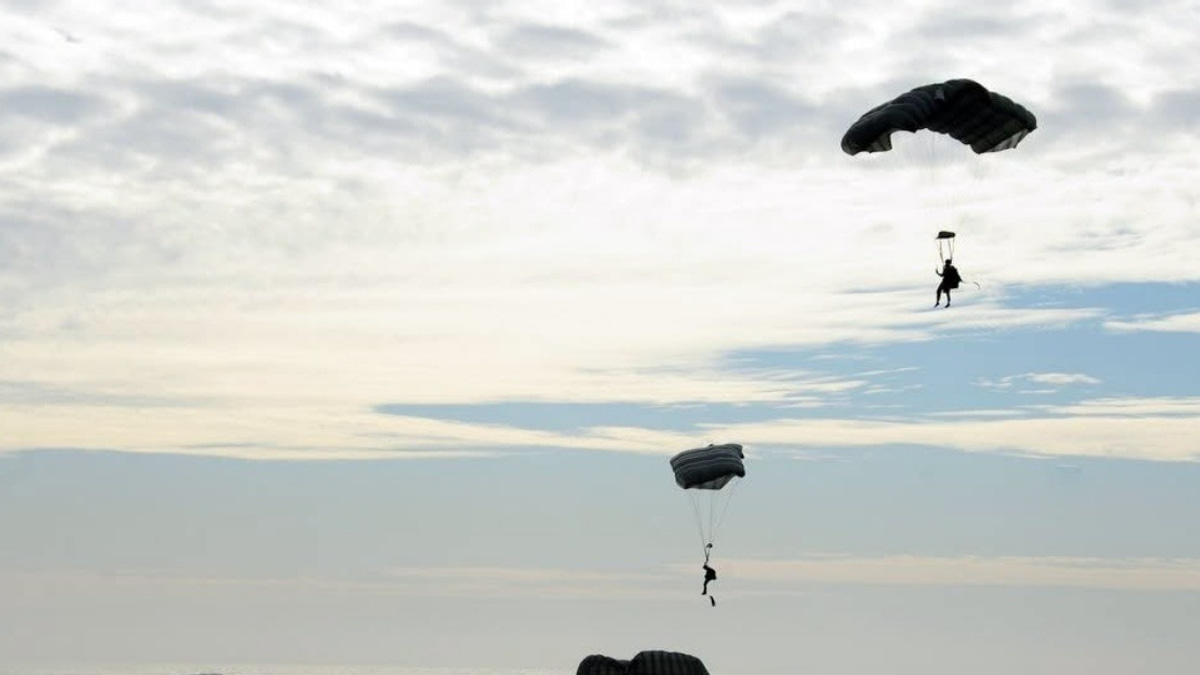 Six PASKAL Personnel Rescued After Missing Landing During South China Sea Parachute Exercise