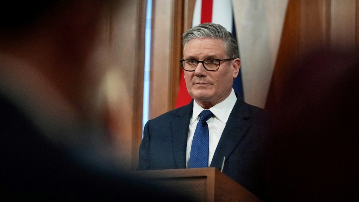 Trump Predicts Starmer's Resignation as UK PM Faces Political Crisis