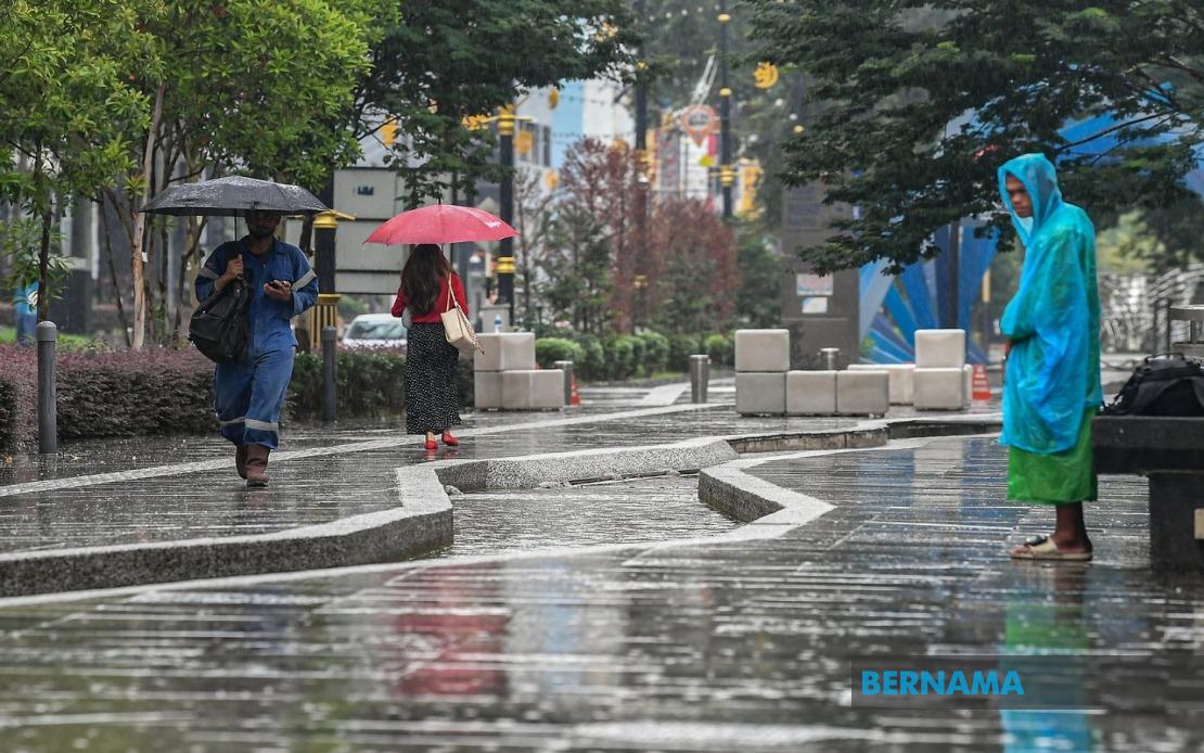Rainy Start For Johor Election Campaign As Seven Districts Face Morning Downpours On Nomination Day