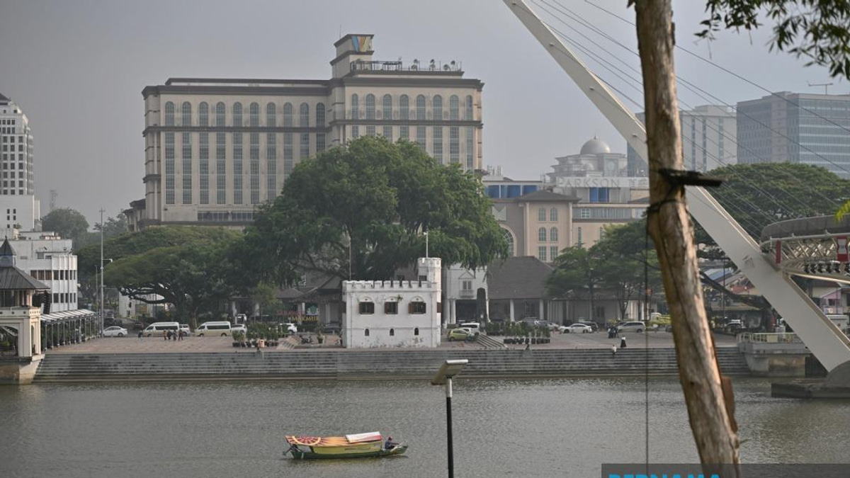 Malaysia Must Shift to Preventive Haze Strategy, Says Lee Lam Thye