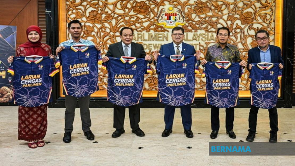 Parliament's First Fun Run Aims to Boost Healthy Living Among Lawmakers and Public