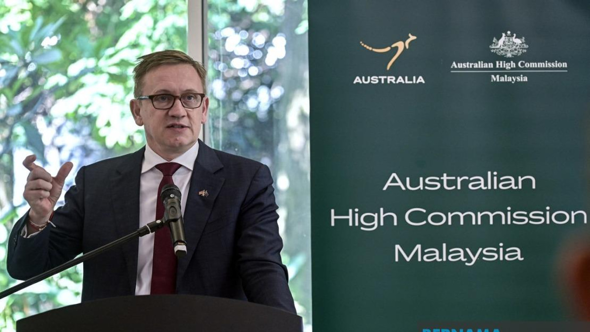 Australia Deepens Education Ties With New Malaysia Scholarship Scheme