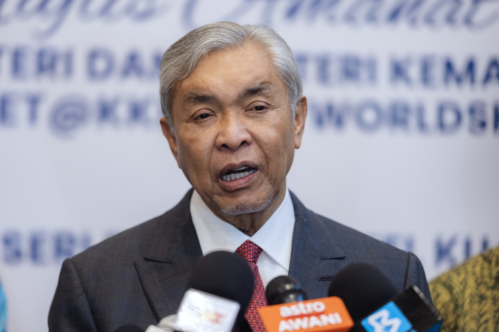Deputy PM Offers Fully Sponsored Umrah to Malaysian WorldSkills Gold Winners