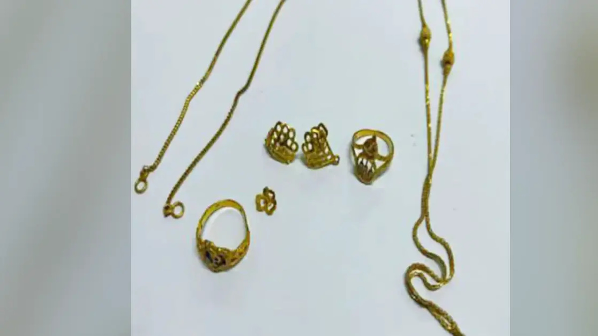 Woman and two adult children arrested after conning elderly victim of RM8,000 in jewellery under false welfare scheme