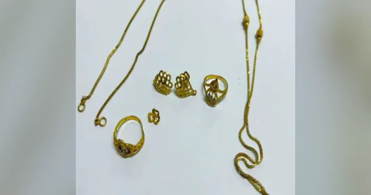 Woman and two adult children arrested after conning elderly victim of RM8,000 in jewellery under false welfare scheme