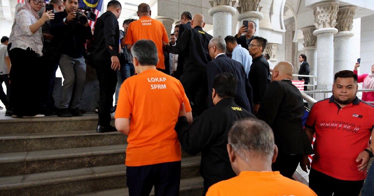 Ex-Tabung Haji chairman and former Treasury chief appear for remand hearing in Putrajaya