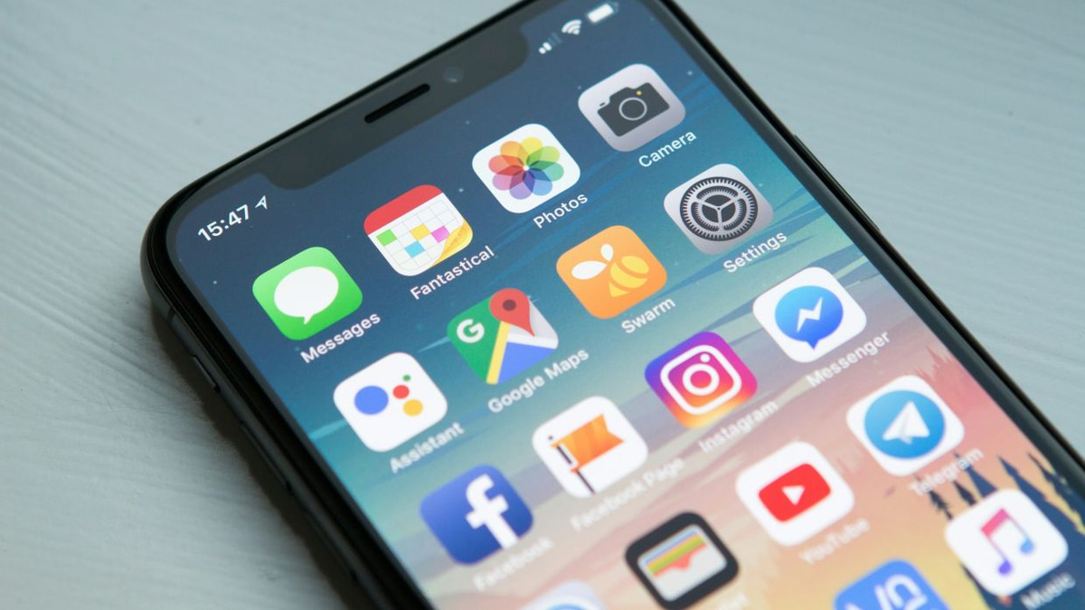 Canadian cybersecurity firm sues former contractor over iPhone hacking vulnerability leak
