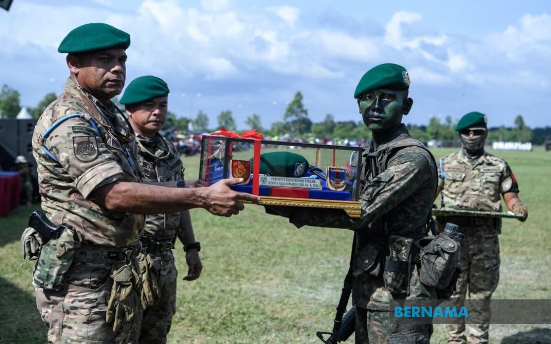 From Failure to Triumph: Young Officer Crowned Best Commando After Second Attempt