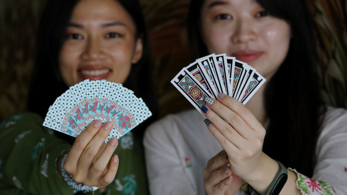 Sisters Reimagine Cherki Card Game to Bridge Peranakan Heritage Gap