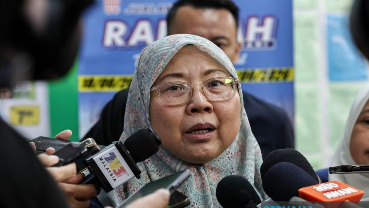Malaysia's Trade Ministry Assures Steady Supply of Essential Goods Before Johor Election