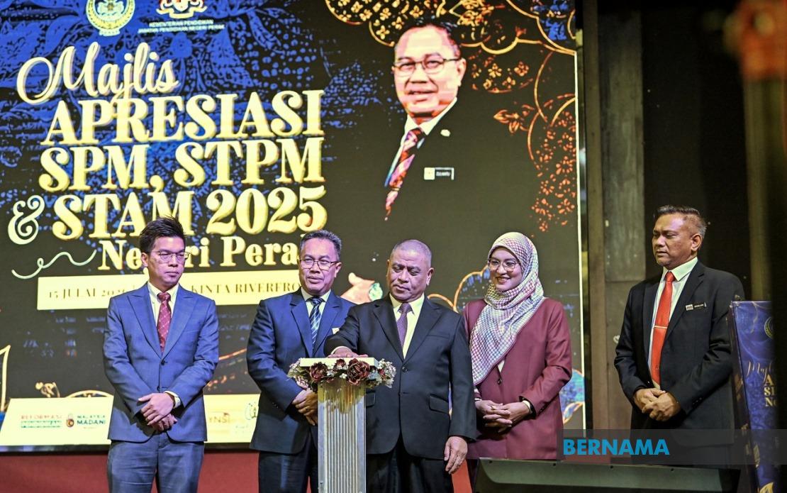 Perak's Menteri Besar Scholarship Eases Education Costs, Drives Academic Achievement