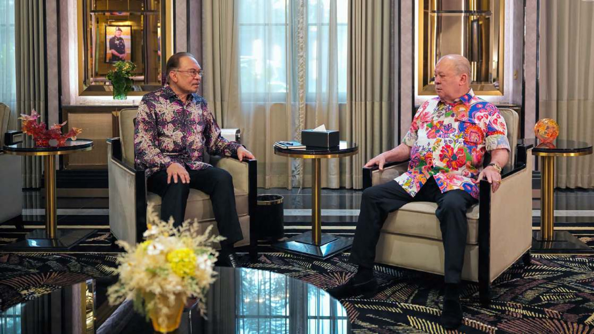 Anwar Meets King Ahead of Malaysia's 69th National Day