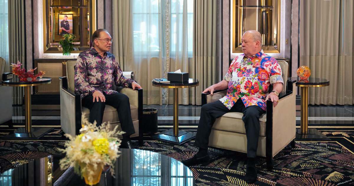Anwar Meets King Ahead of Malaysia's 69th National Day