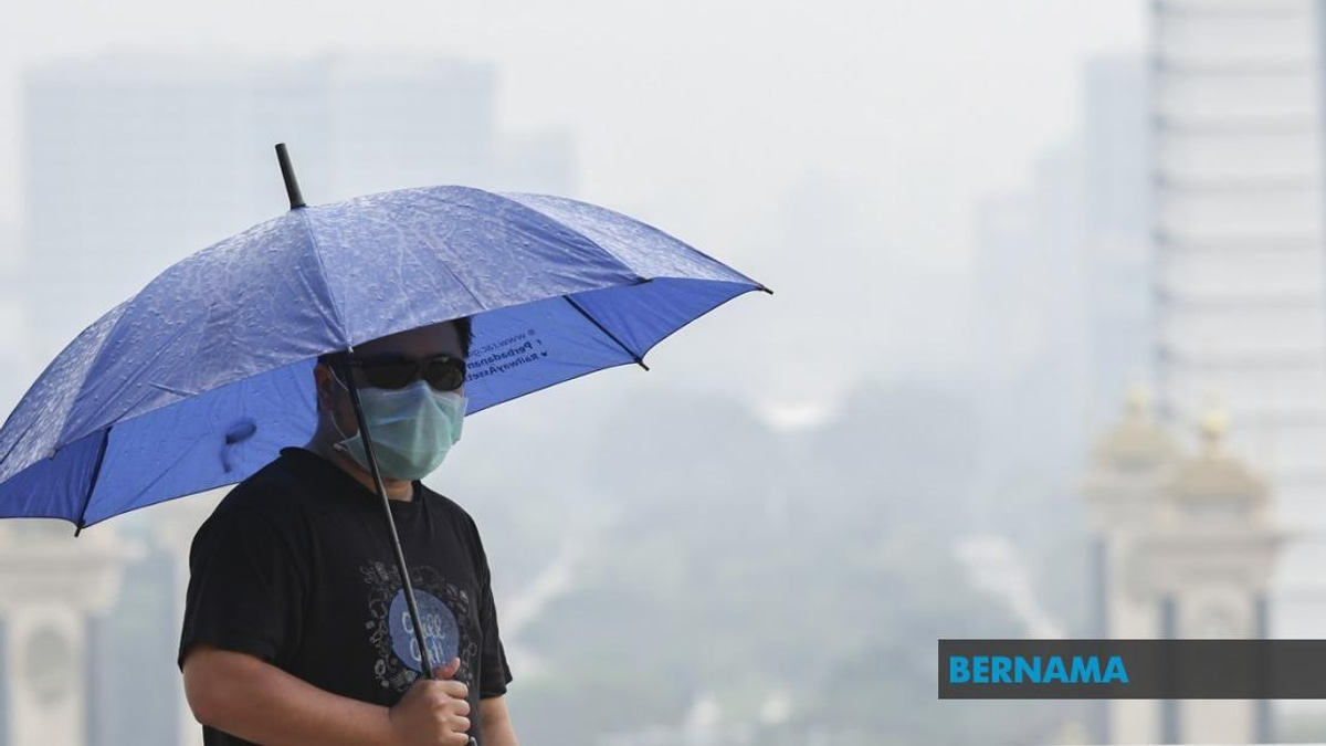 Serian's Air Quality Hits Unhealthy Levels as Southwest Monsoon Brings Haze Risk to Sarawak