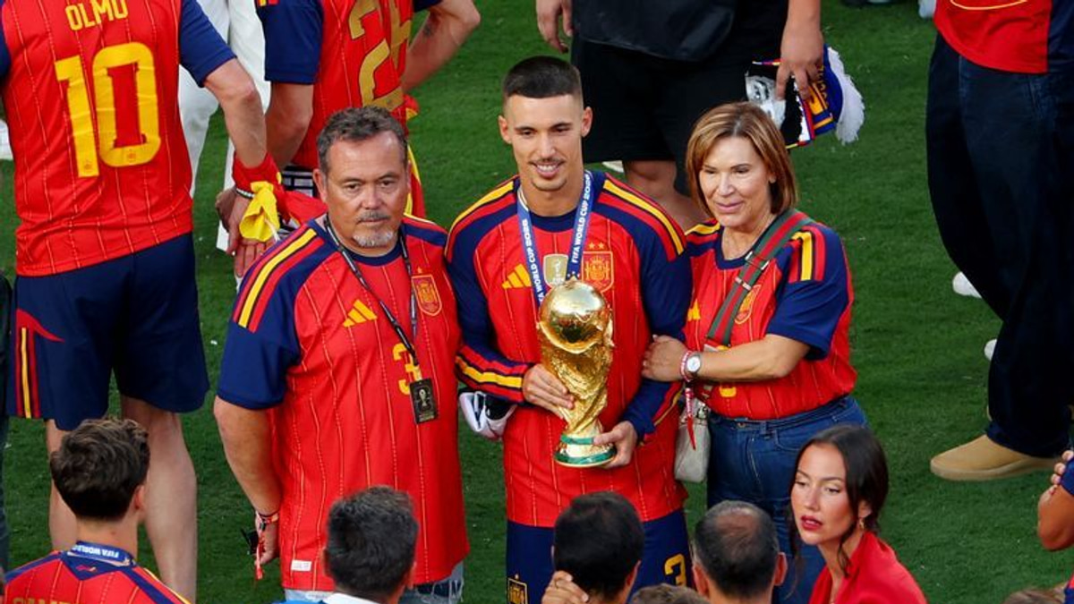 Spain's World Cup Triumph: How Ball Mastery and Unity Built a Champion