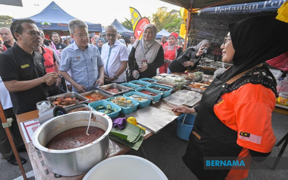 Government Deploys RM9.8 Billion Microfinance Push to Support Street Traders and Small Businesses